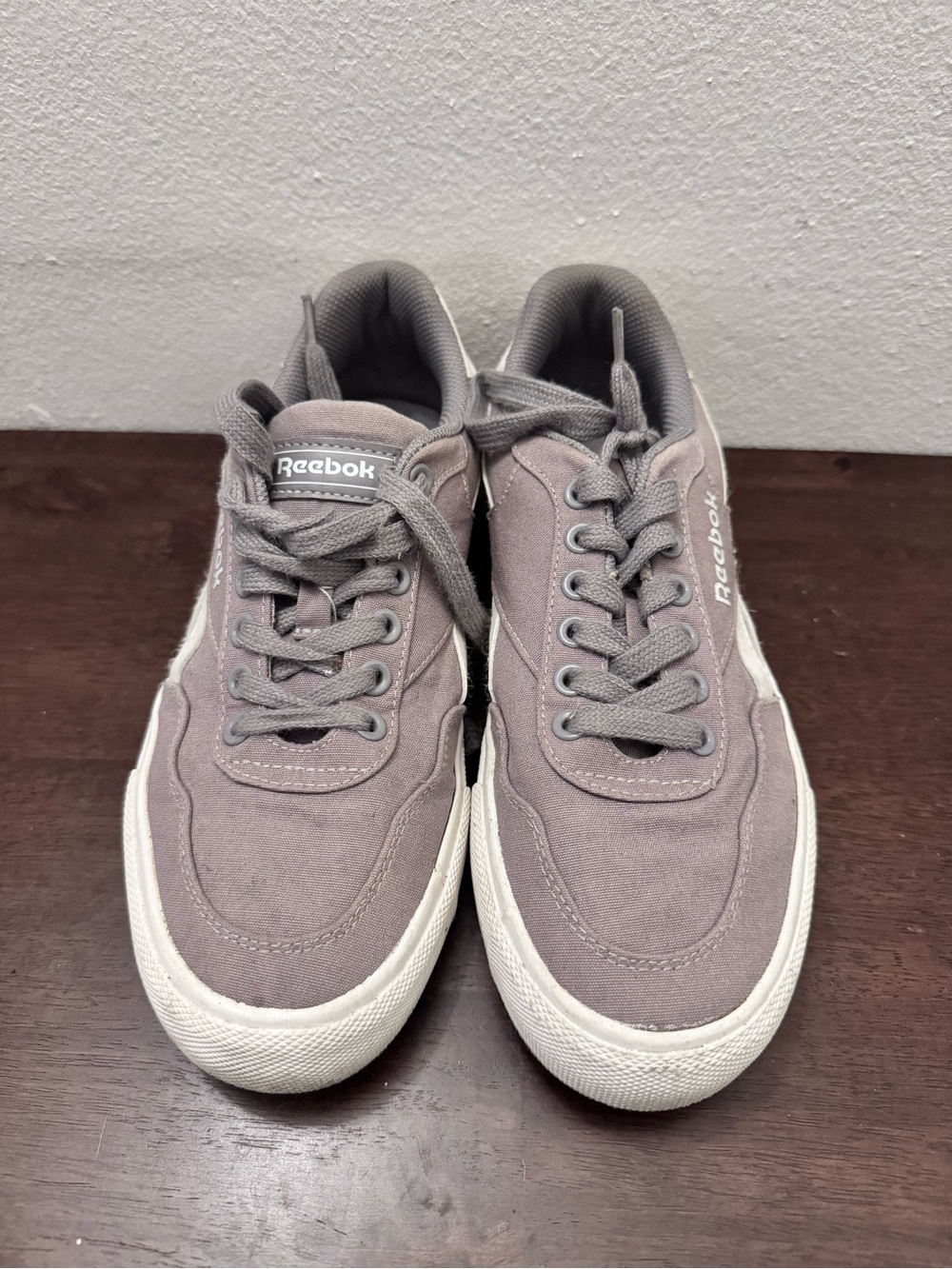 Reebok Men's Gray Canvas Low-Top Sneakers with White Sole